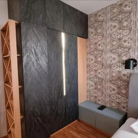 Kraljevi Cardaci, Kopaonik, Lux 9c-71